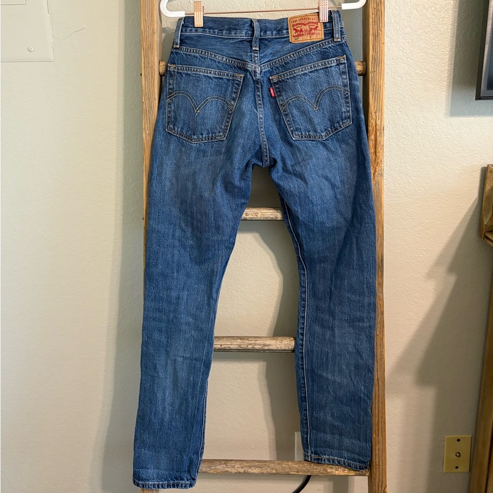 Levi’s 501 Straight Leg Jeans - Picture 4 of 5